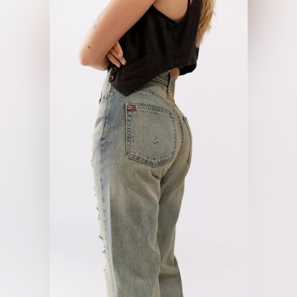 Urban Outfitters BDG High-Waisted Cowboy Jean Vintage Distressed size 26 NWT - Picture 3 of 10